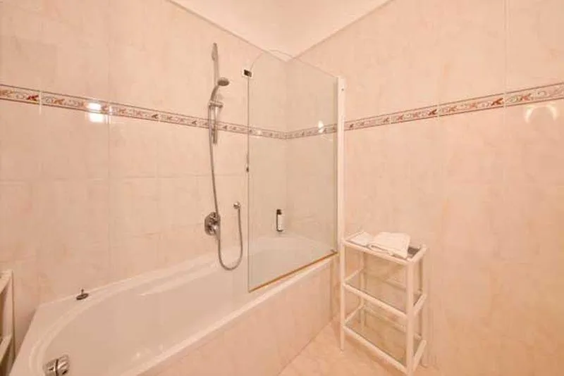 Room, Grand Hotel Terme Di Augusto, Naples