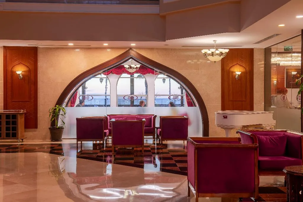 Lobby, Crowne Plaza Antalya, Antalya