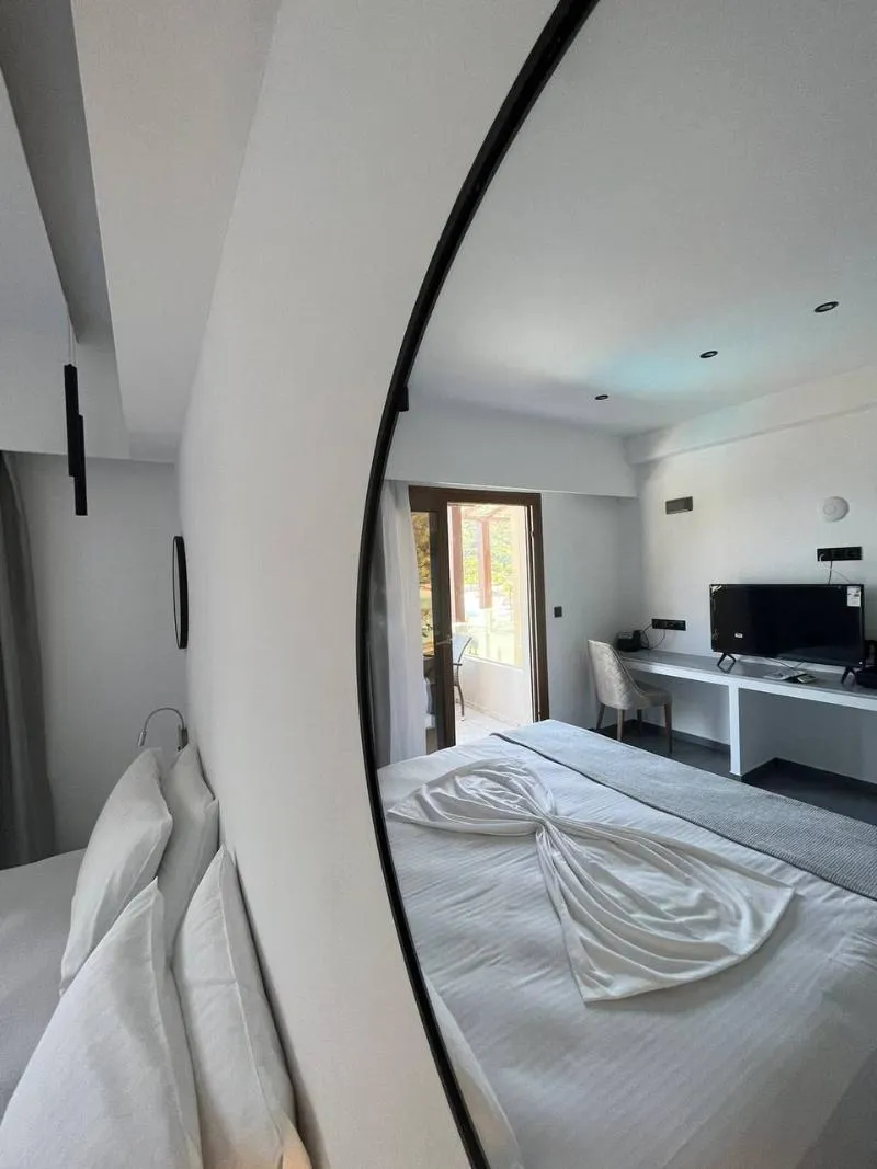 FAMILY ROOM STANDARD Room, Blue Green Bay 3K, Skiathos
