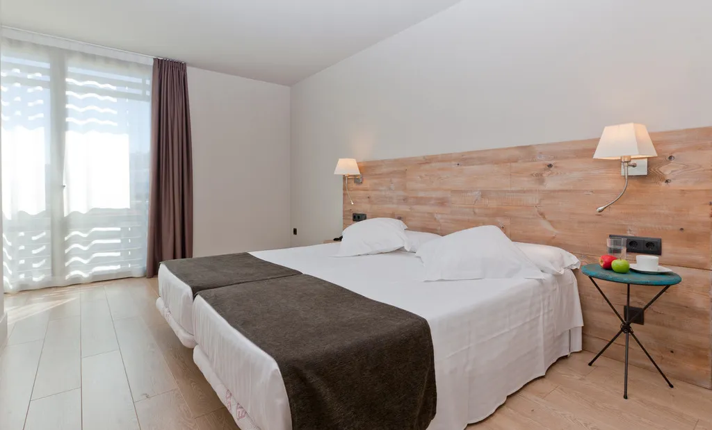APARTMENT CAPACITY 4 ONE BEDROOM Room, Arrels d' Emporda Aparthotel, Costa Brava