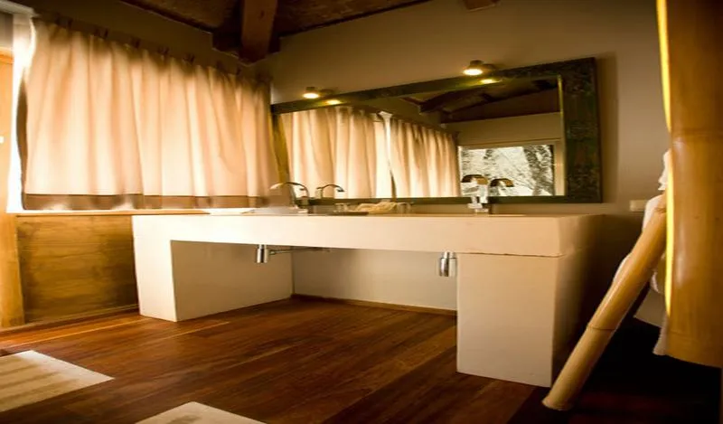Room, Hotel 100% Fun, Costa De La Luz
