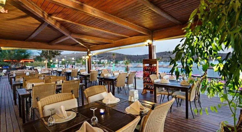 Restaurant, Ladonia Hotels Del Mare Ex Cesars Suites Bodrum, Bodrum