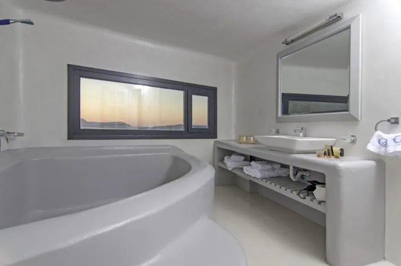 VILLA TWO BEDROOMS Room, Grand Ambassador Santorini, Santorini