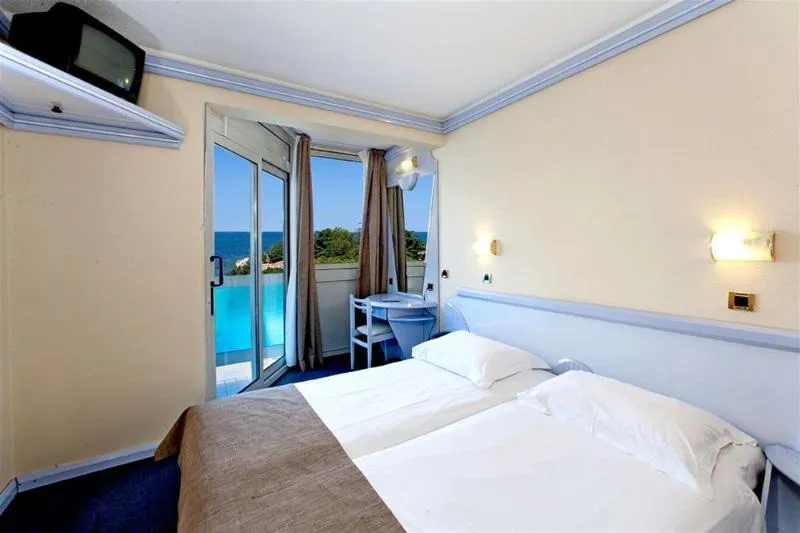 DOUBLE SEA VIEW WITH BALCONY Room, Hotel Plavi Plava Laguna, Istria
