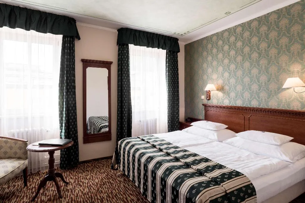DOUBLE NON SMOKING Room, Hotel Meteor Plaza Prague, Prague