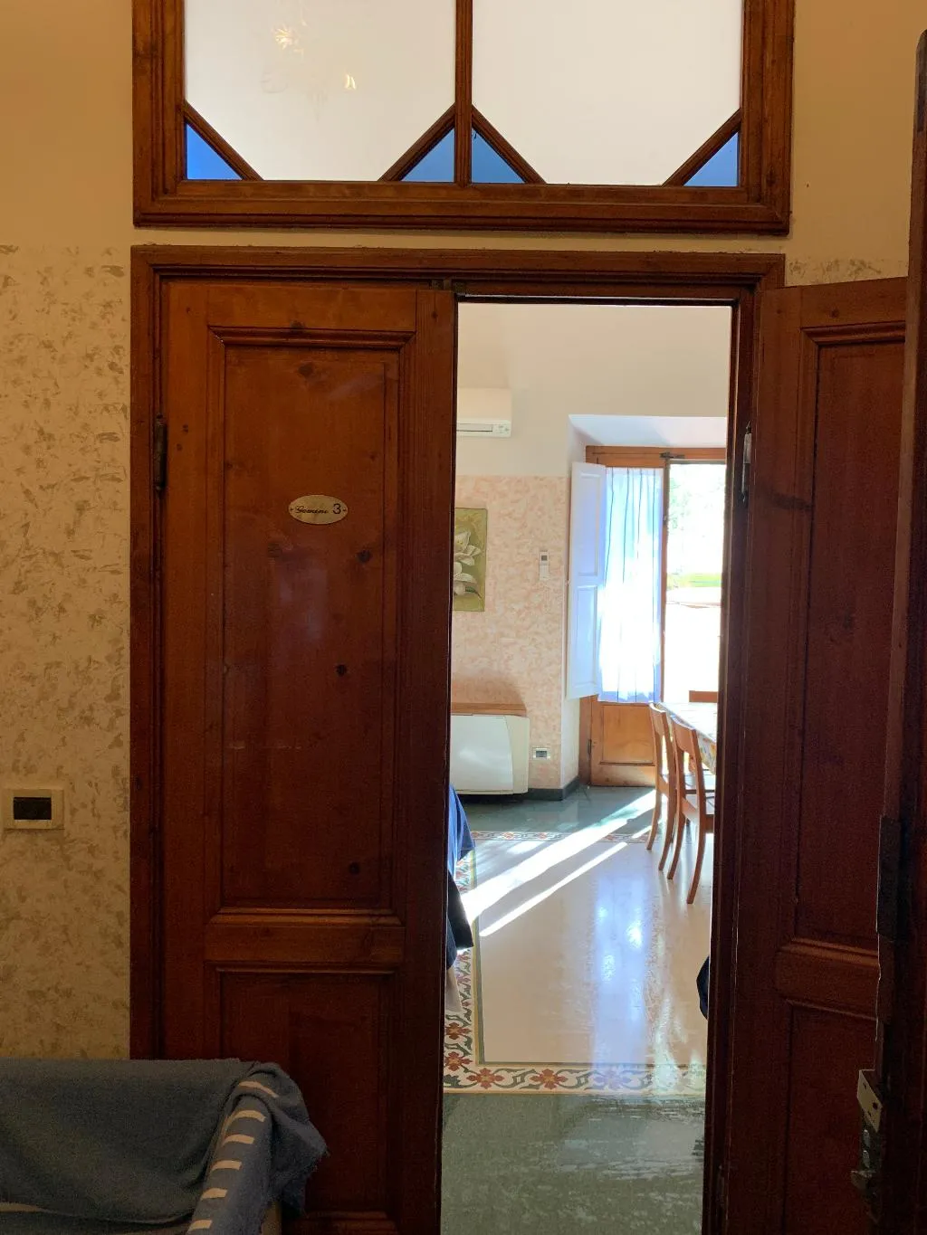 APARTMENT ONE BED Room, Gemini City Centre Studios, Florence