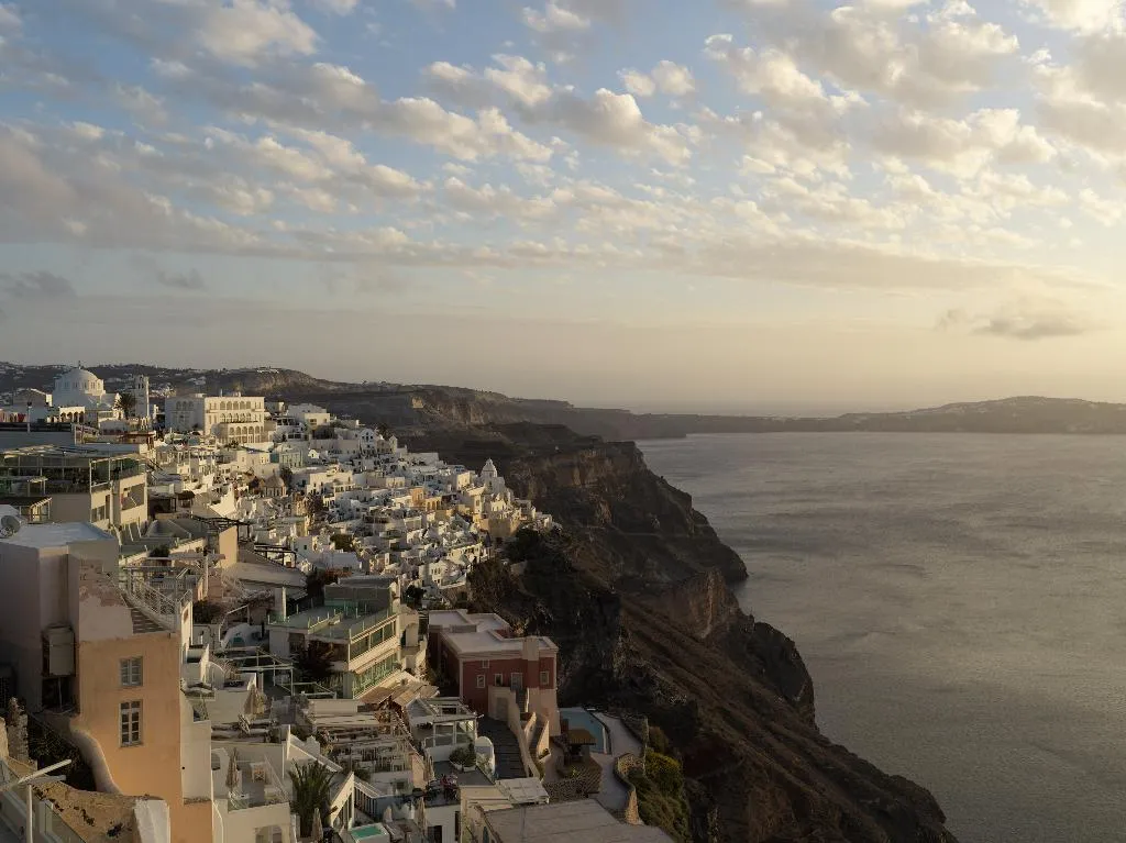 General view, Cosmopolitan Suites, Santorini