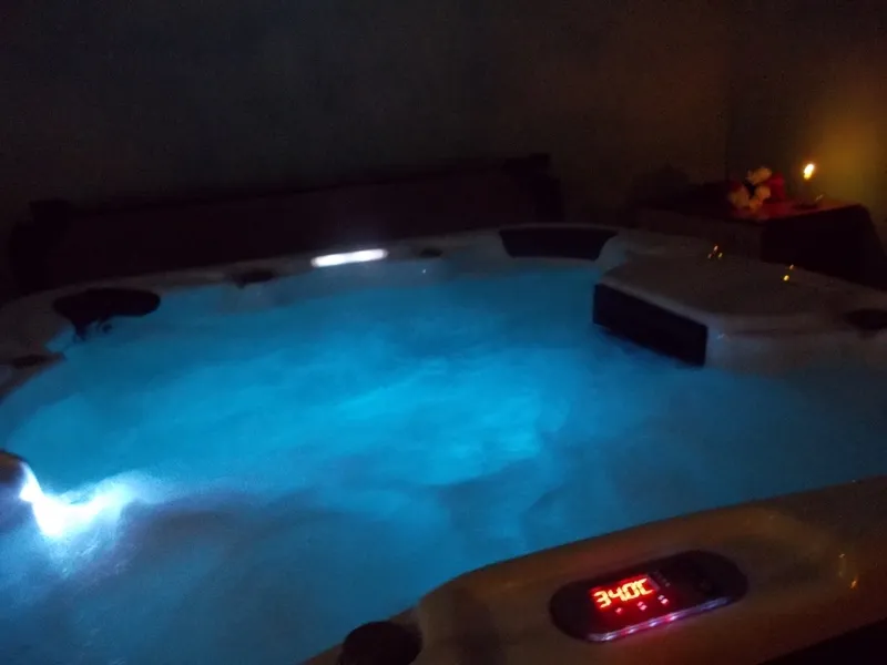 Pool, Royal Hotel Montevergine, Naples