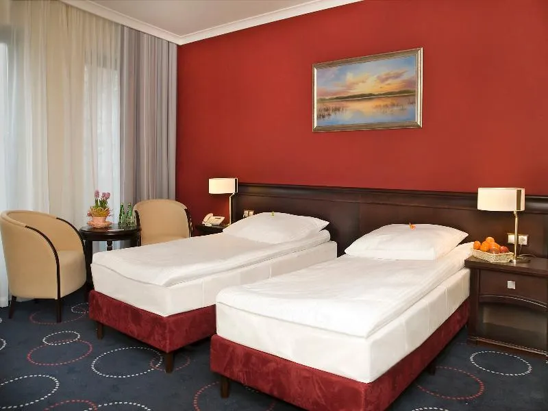 TWIN STANDARD Room, Admiral, Gdansk