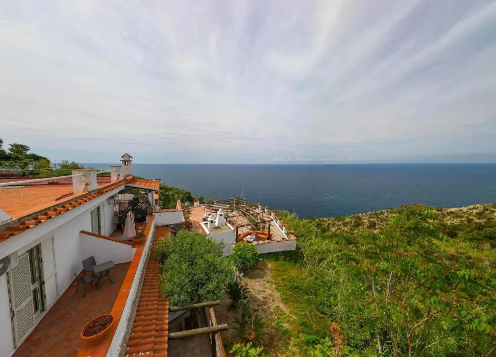 Terrace, Hotel Punto Azzurro Adult Only, Naples