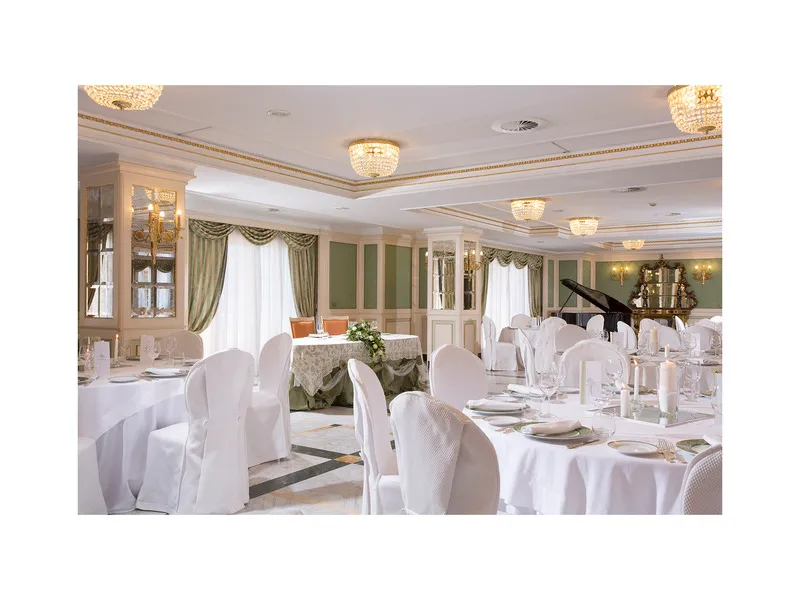 Restaurant, Grand Hotel Vanvitelli, Naples