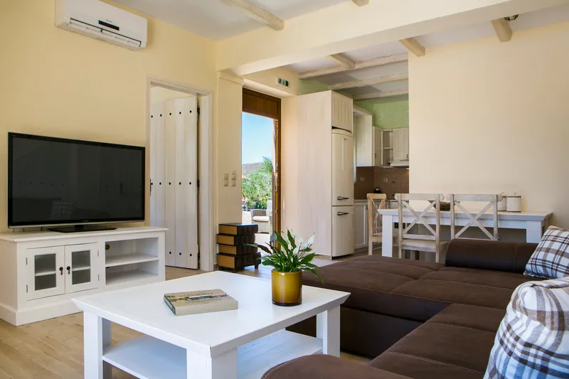 VILLA TWO BEDROOMS WITH PRIVATE POOL Room, Villa Ydria, Kefallinia