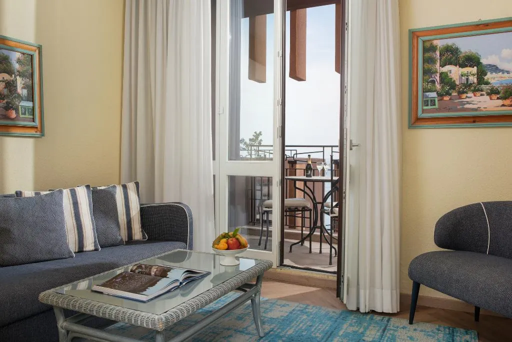 SUITE DELUXE Room, UNA HOTELS Capotaormina, Taormina