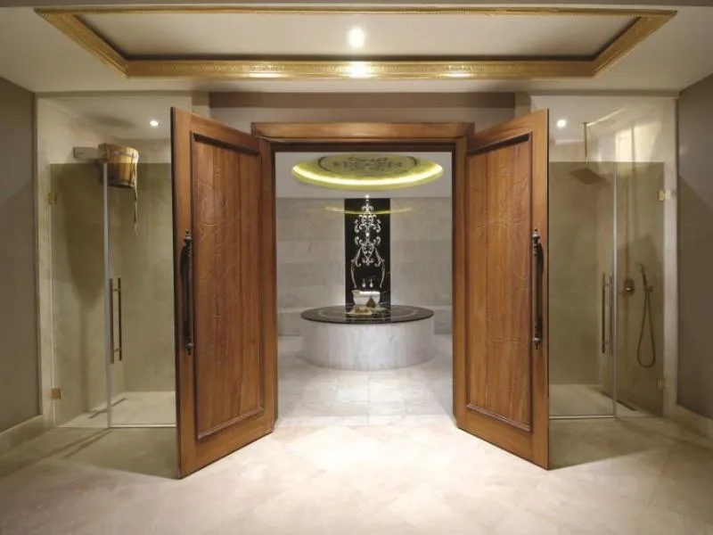 Sports and Entertainment, Royal Residences at Jumeirah Zabeel, Dubai