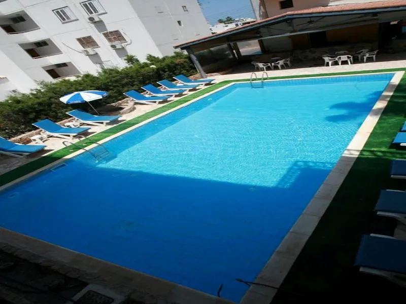 Pool, New York Plaza Hotel Apartments, Cyprus