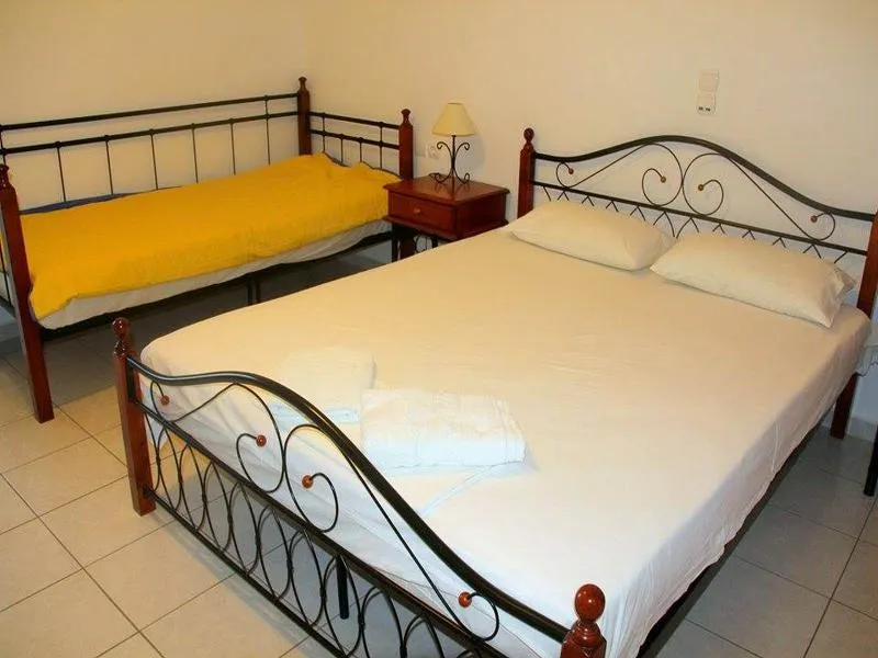 Room, Agnanti Studios, Kefallinia