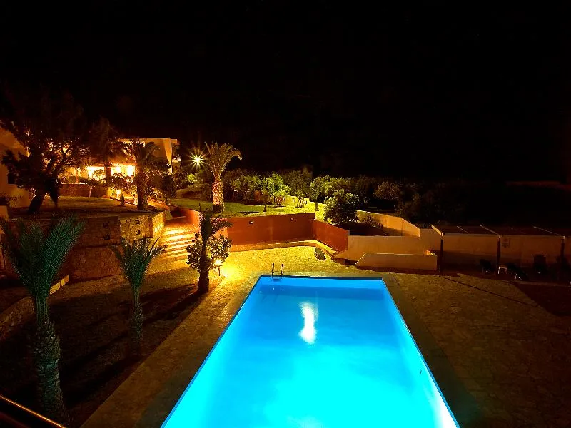 Pool, Porto Belissario, Crete