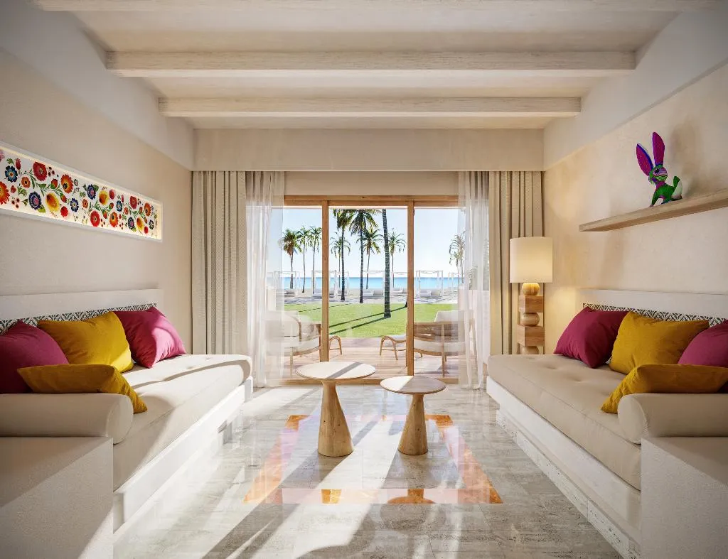 JUNIOR SUITE OCEAN FRONT Room, Iberostar Waves Tucan All Inclusive, Cancun Area