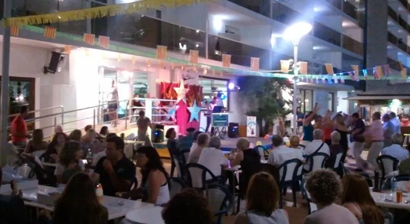 Sports and Entertainment, Riviera, Costa Brava