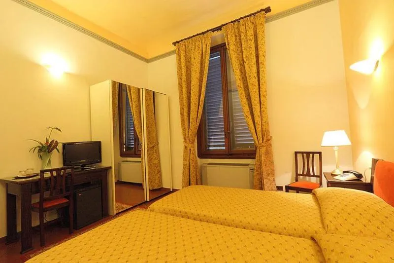 Room, B&B Hotel Delle Tele, Florence