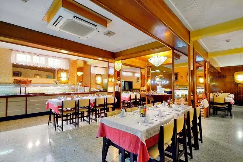 Restaurant, Continental, Costa Brava