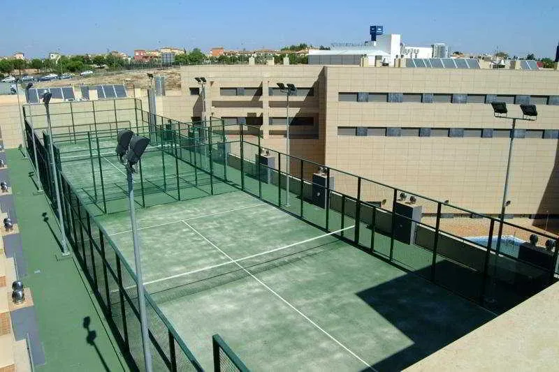 Sports and Entertainment, Covadonga Apartamentos Turisticos, Seville