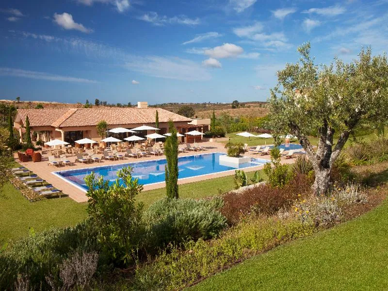 Pool, Monte Rei Golf & Country Club, Algarve