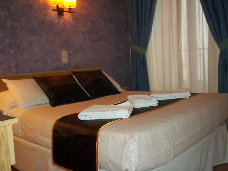 Room, Oporto, Madrid