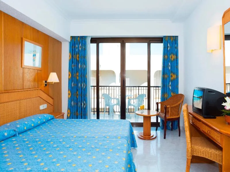 Room, HSM Regana, Majorca