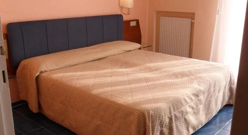 DOUBLE STANDARD Room, Reginna Palace, Naples