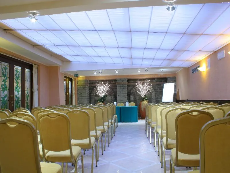 Conferences, Michelangelo, Naples