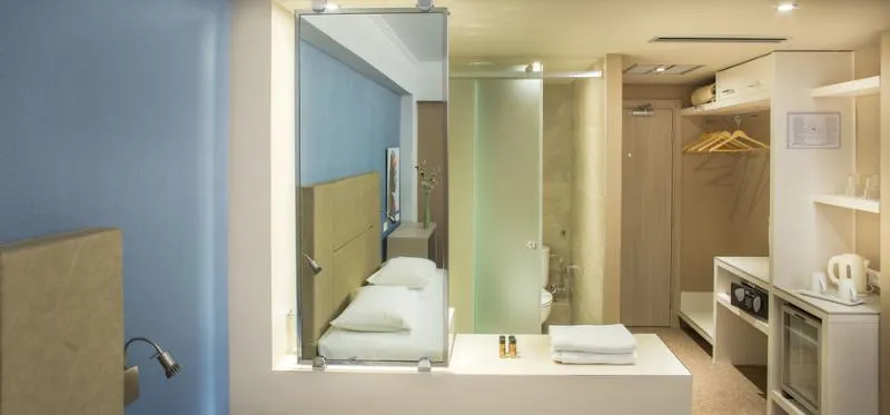TRIPLE SUPERIOR Room, Airotel Alexandros, Athens