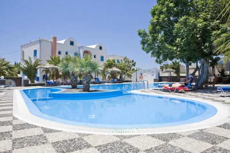 General view, Blue Perla Elegand Suites, Santorini