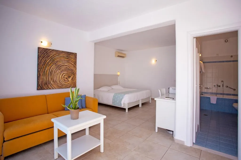 FAMILY ROOM STANDARD Room, Yiannaki, Mykonos