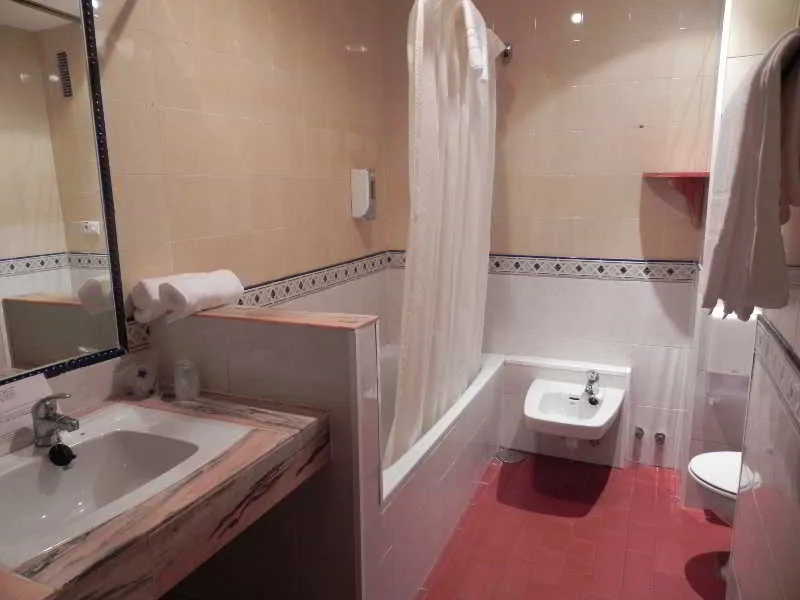 Room, Sierra Aracena, Seville