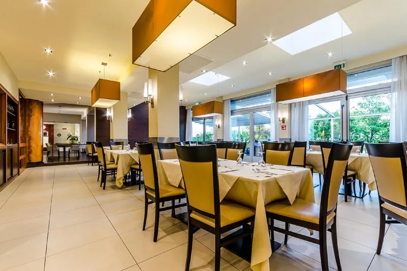 Restaurant, Smart Hotel Holiday, Venice