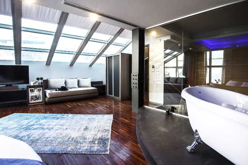 Room, Diamond Suites, Halkidiki