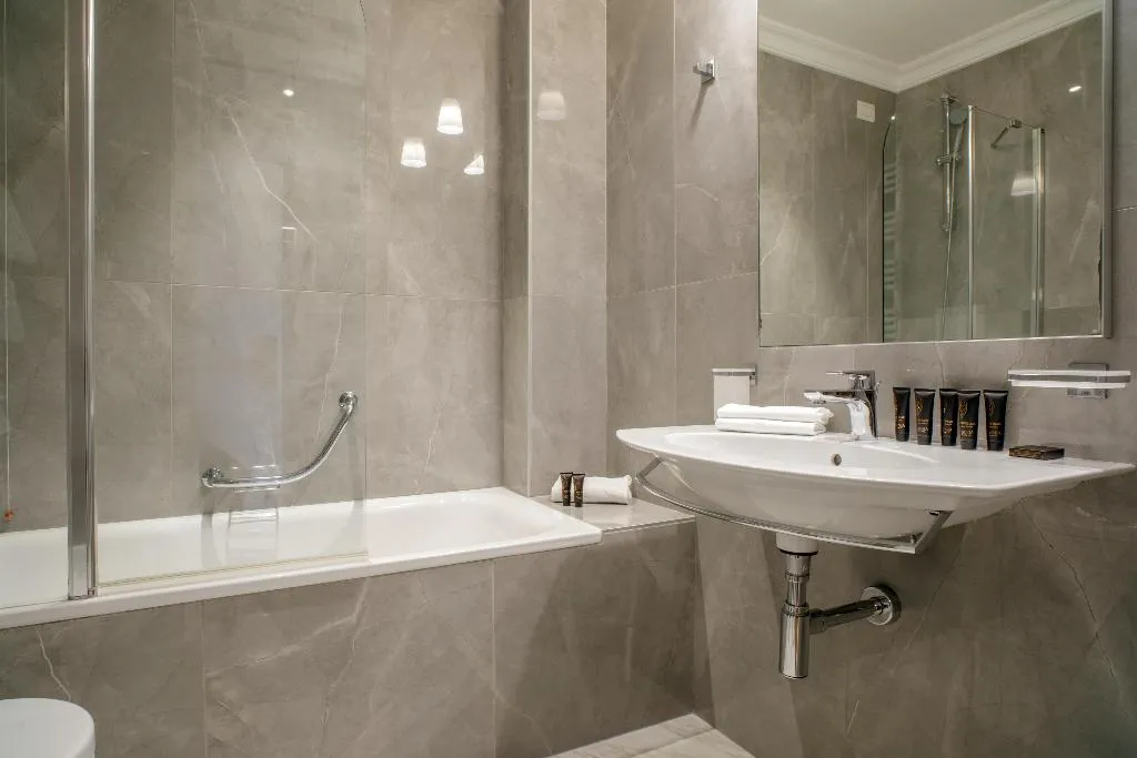 Room, Shangri La Roma, Rome