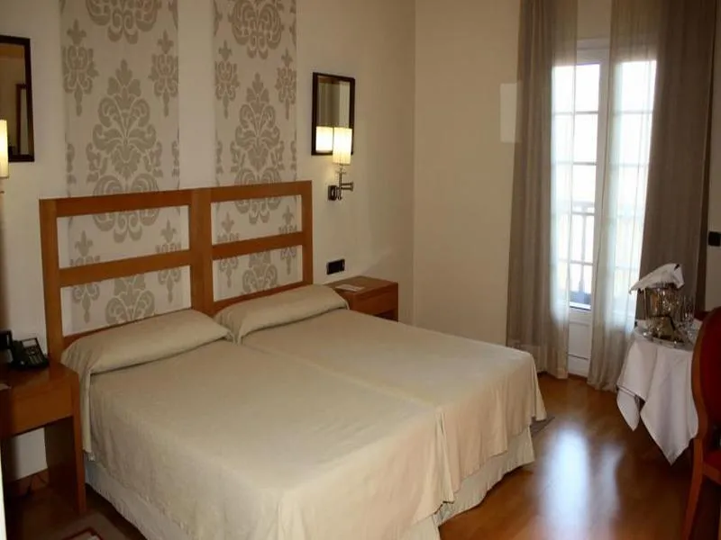 DOUBLE STANDARD Room, Parador de Vic-Sau, Barcelona
