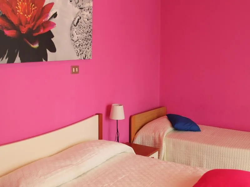 QUADRUPLE STANDARD Room, Albergo Paradiso, Milan