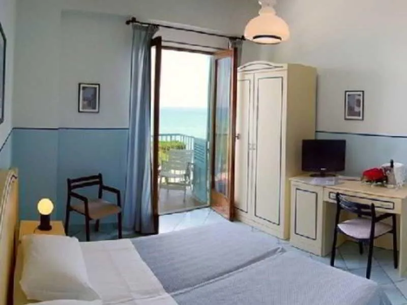 Room, Hotel Tourist, Palermo