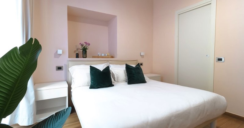 Musto Suites & Rooms, Naples
