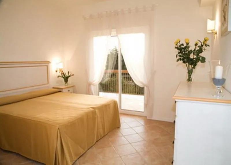 APARTMENT CAPACITY 2 Room, Residence dei Margi, Catania