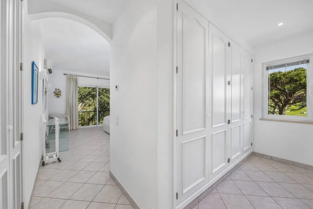 VILLA SUPERIOR THREE BEDROOMS Room, Vale Do Lobo Resort, Algarve