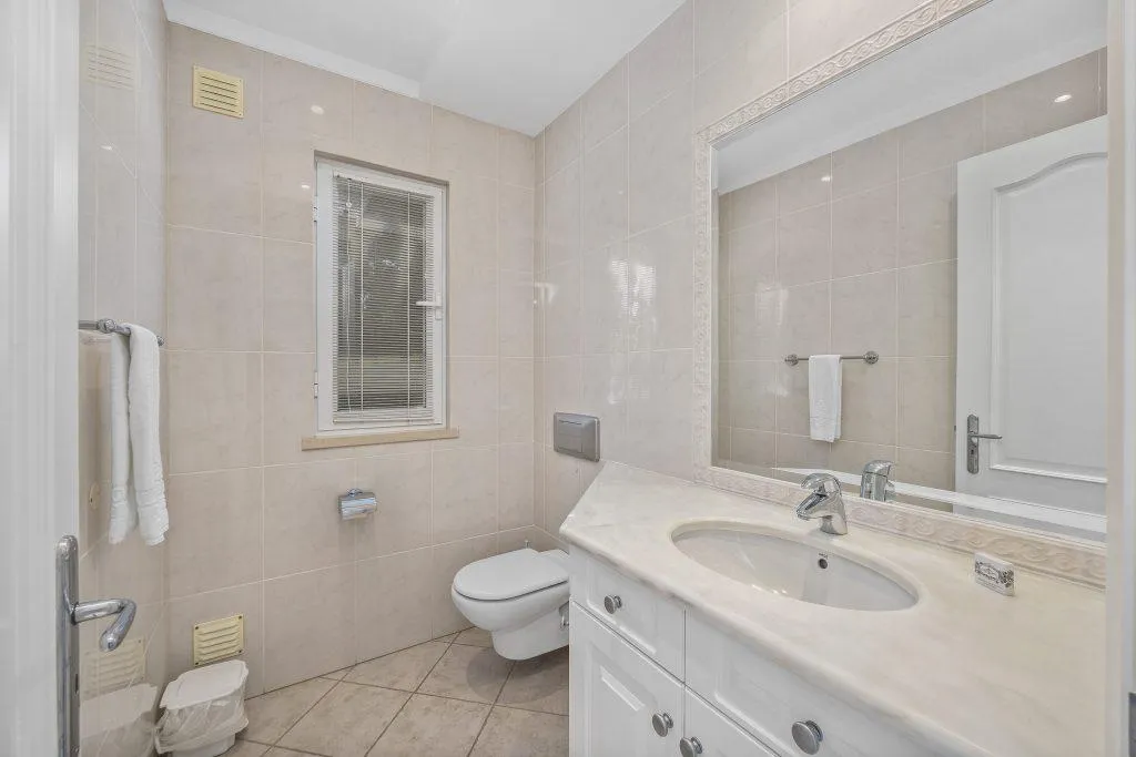 VILLA SUPERIOR THREE BEDROOMS Room, Vale Do Lobo Resort, Algarve