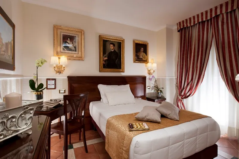 Room, Des Artistes, Rome