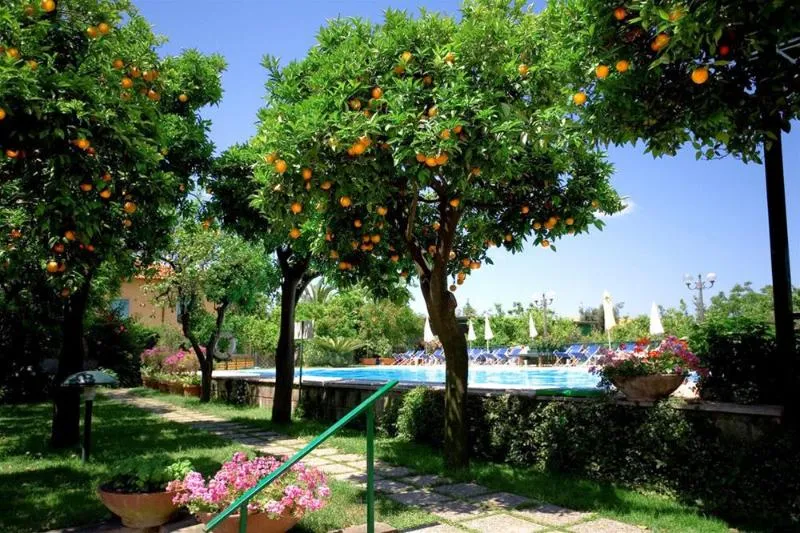 Pool, Girasole Hotel, Naples
