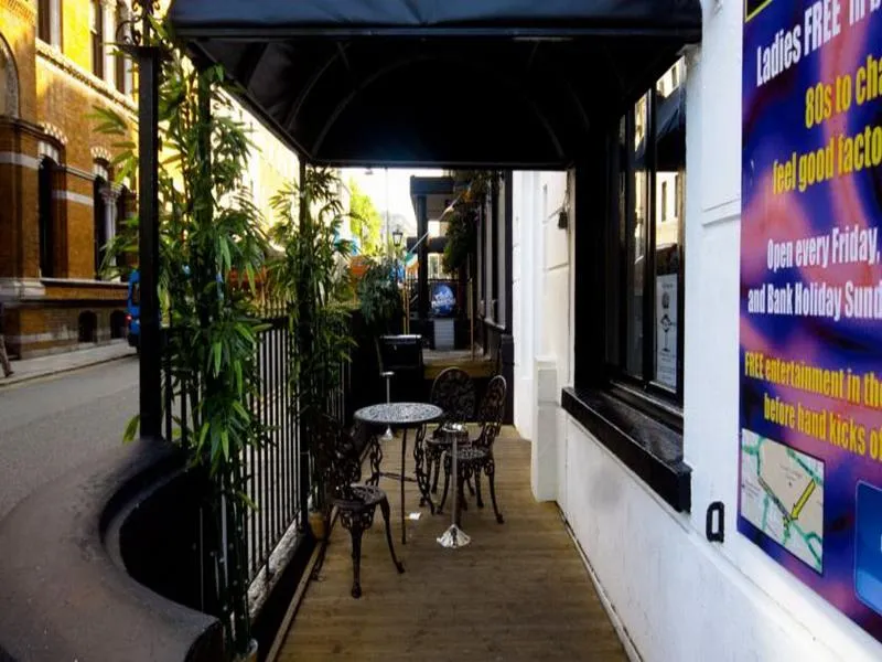 Terrace, The Kildare Street, Dublin