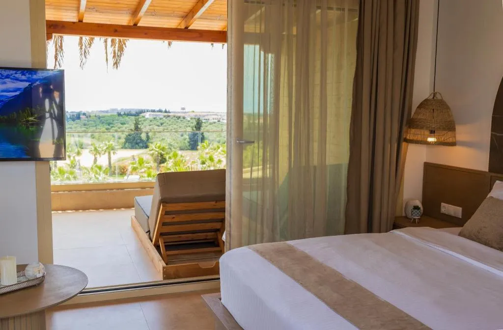 SUITE KING SIZE BED Room, Sanimar By Mono Alex, Thessaloniki