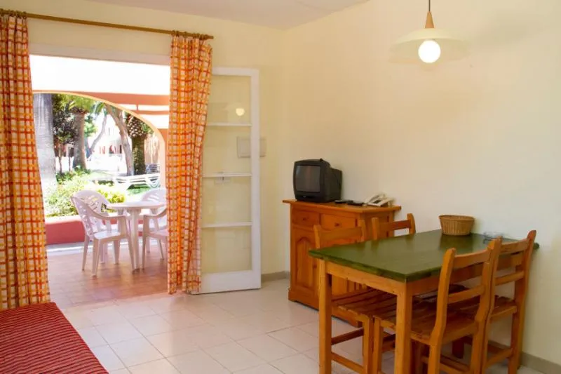 APARTMENT TWO BEDROOMS Room, Apartamentos Club Andria, Majorca